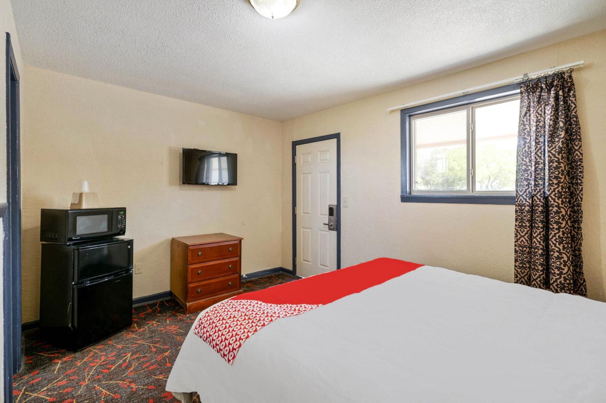 Oyo Hotel Luling Tx Downtown I-10/Us-90 Ngoại thất bức ảnh