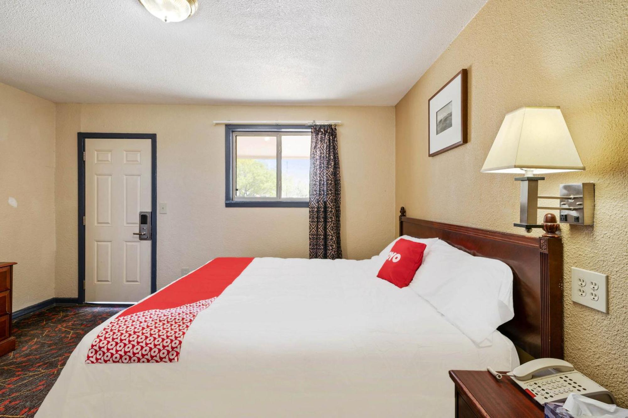 Oyo Hotel Luling Tx Downtown I-10/Us-90 Ngoại thất bức ảnh